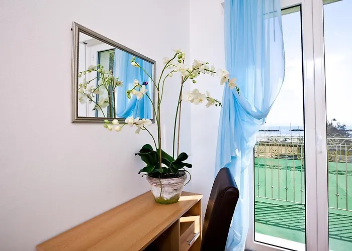 Hotel Holiday Park 3*