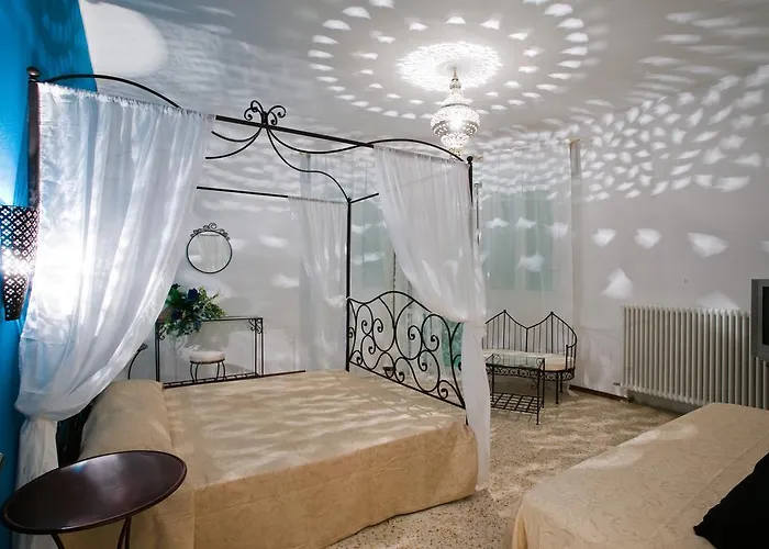 Hotel Holiday Park 3*