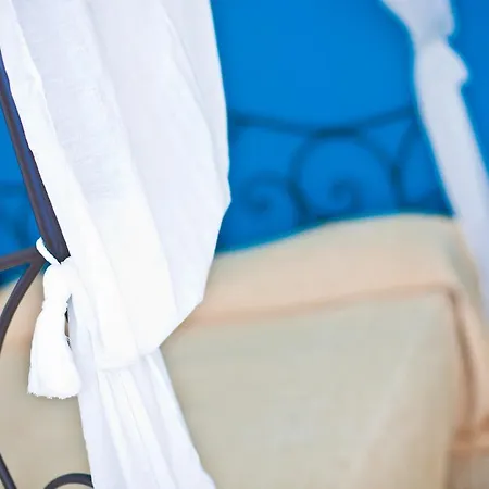 Hotel Holiday Park 3*