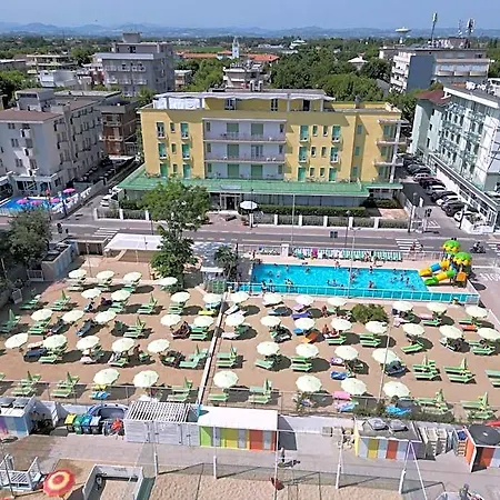 Hotel Holiday Park Hotel