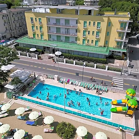 Hotel Holiday Park Hotel 3*