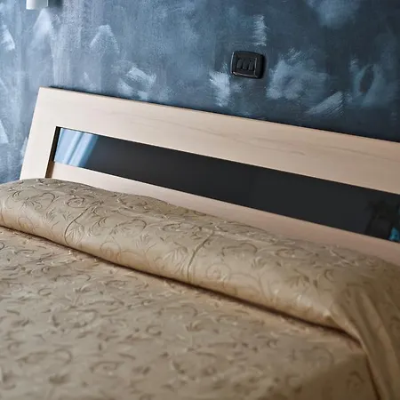 Hotel Holiday Park 3* Bellaria-Igea Marina