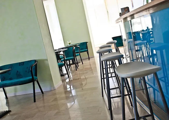 Hotel Holiday Park 3*